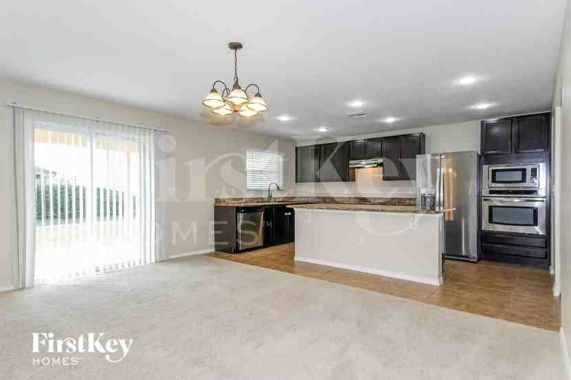 4184 Festival Pointe Blvd - Photo 5 of 15