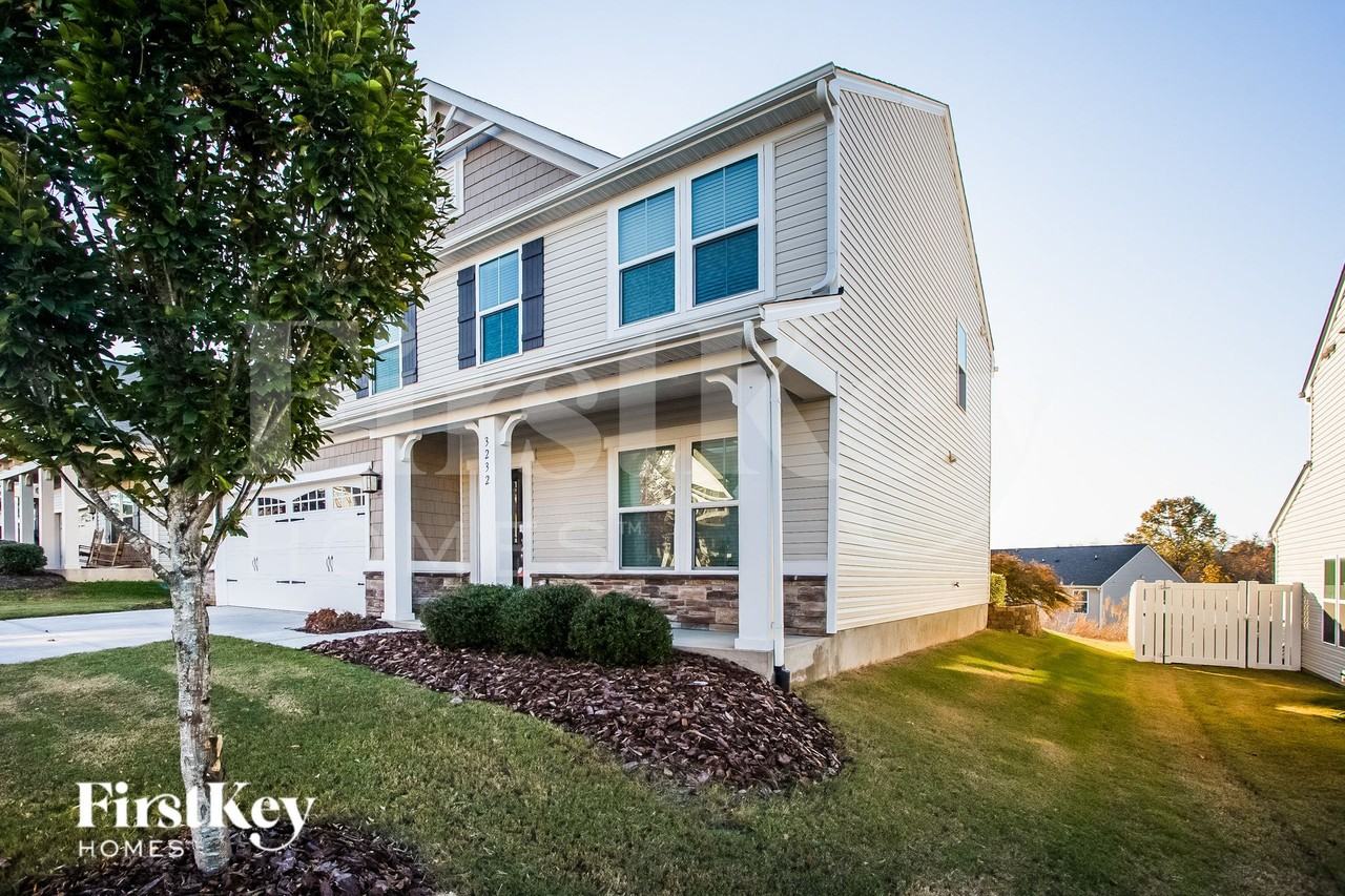 3232 Oulten St Sw - Photo 3 of 15