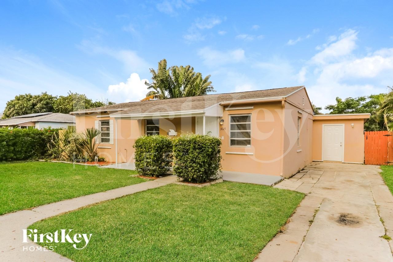 3025 Robert Rd - Photo 3 of 16