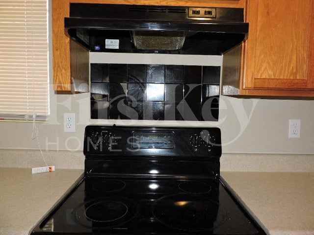 2631 Parkview Dr - Photo 7 of 13