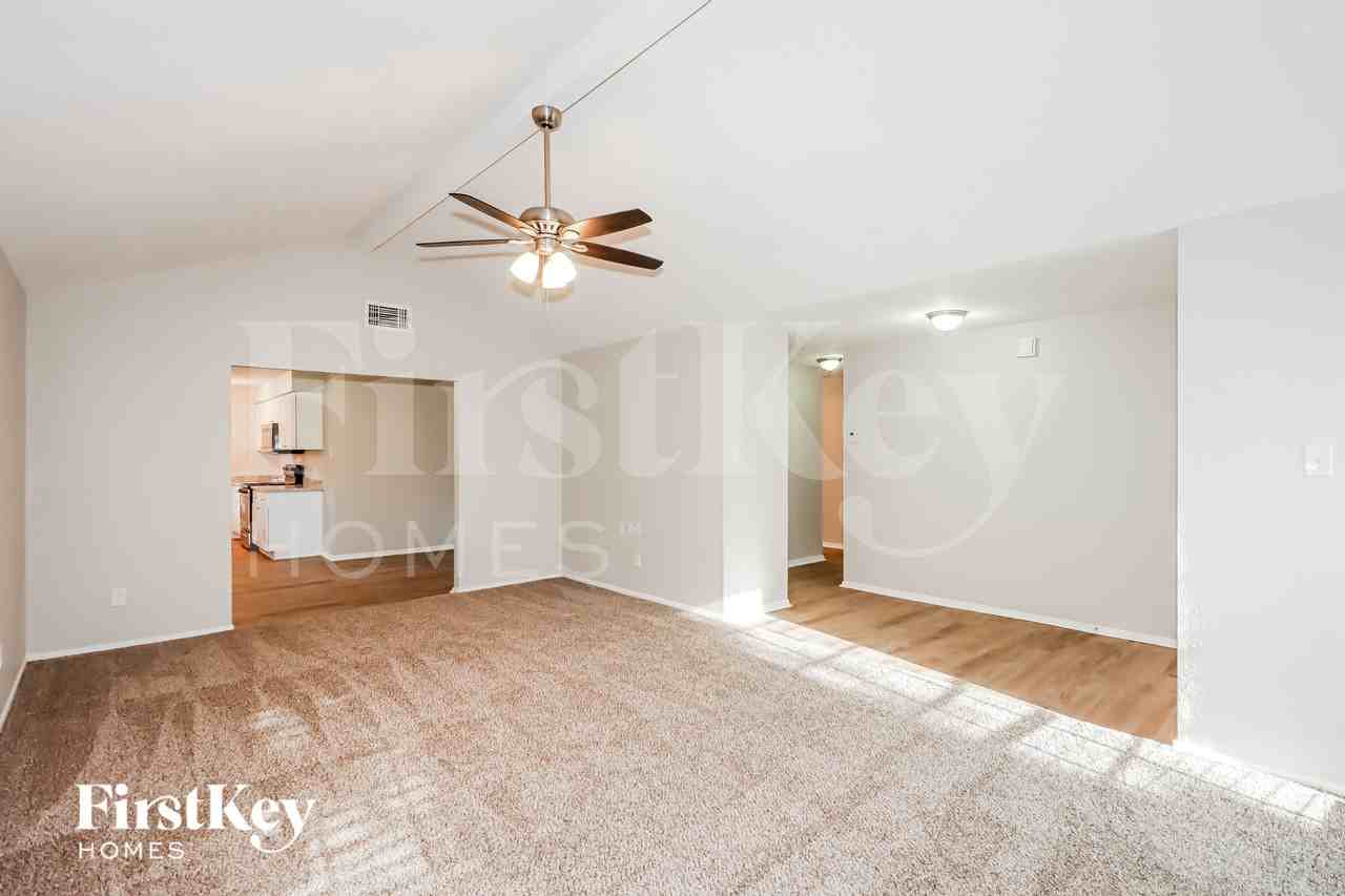 15818 Nutcracker Ct - Photo 6 of 15