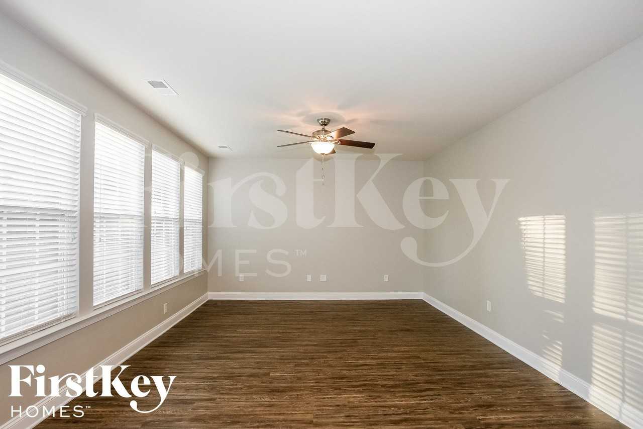 156 Blossom Ridge Dr - Photo 3 of 15