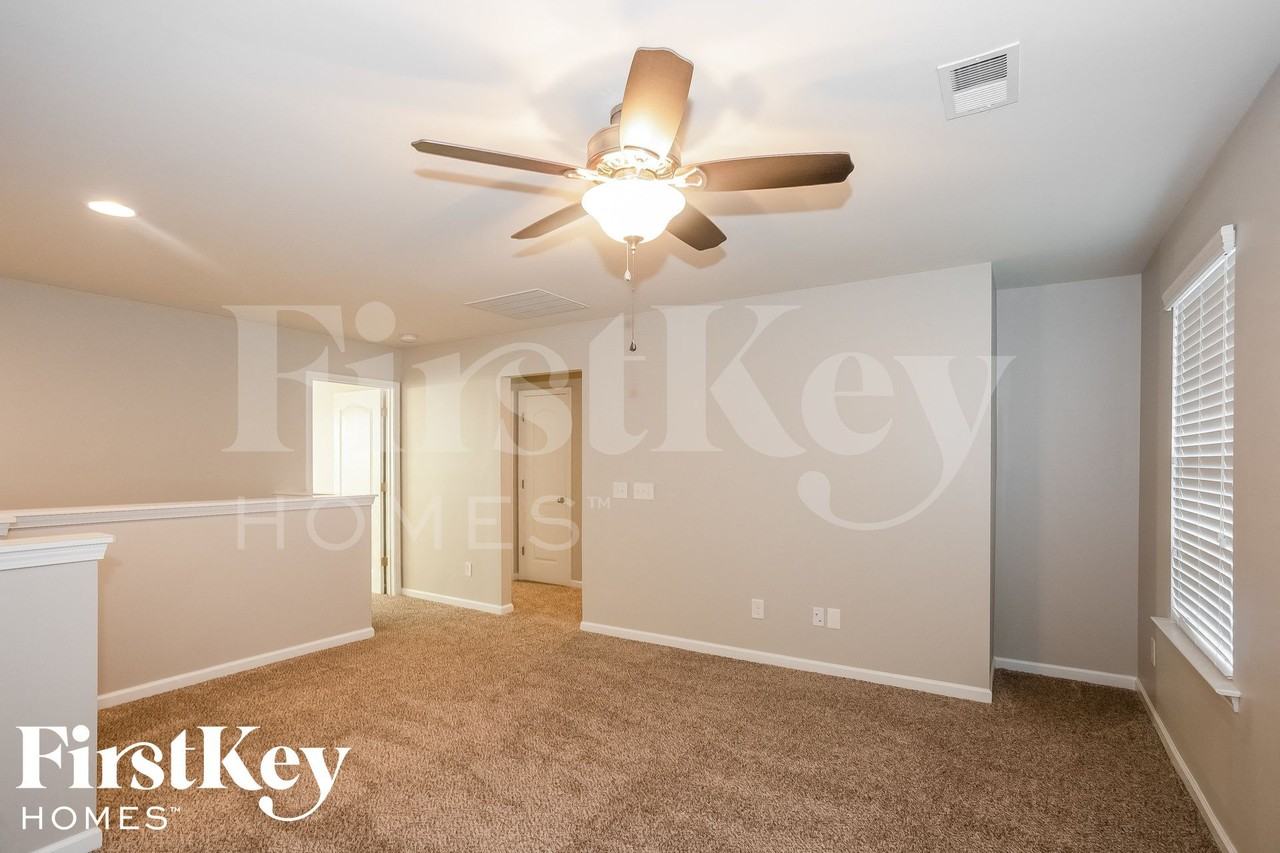 156 Blossom Ridge Dr - Photo 4 of 15