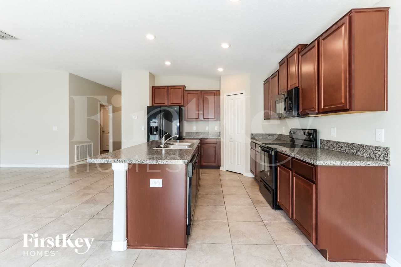 12608 Lemon Pepper Dr - Photo 5 of 16