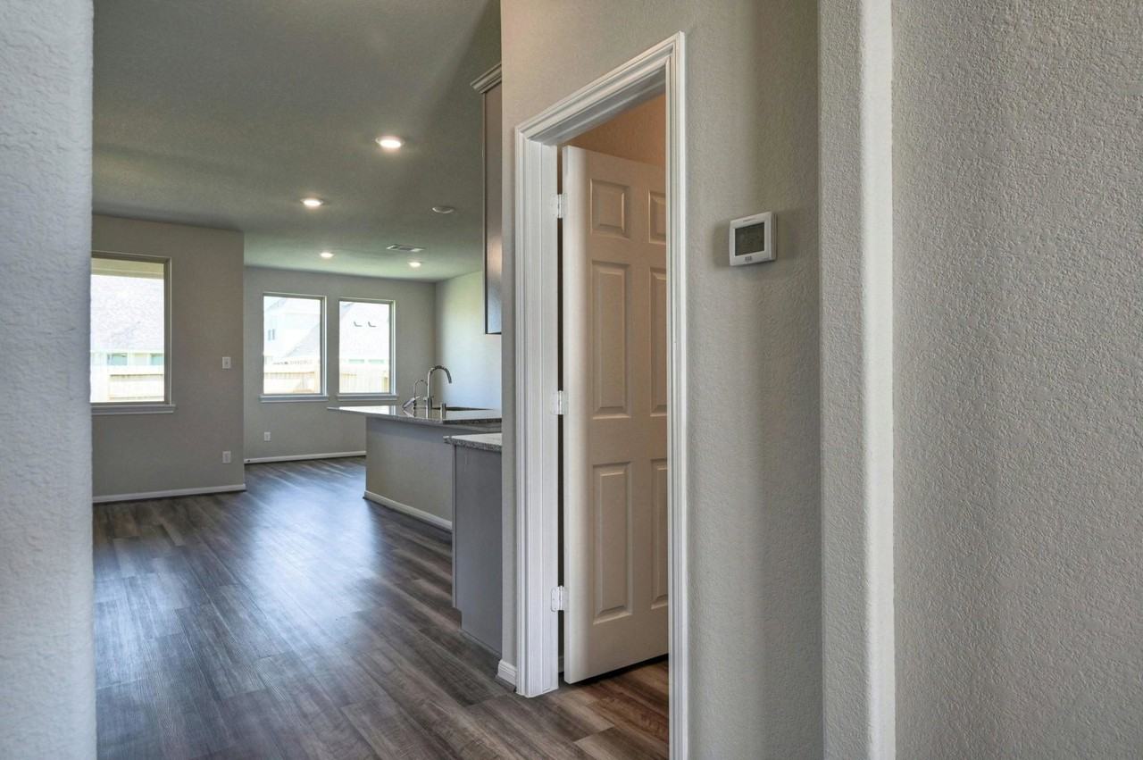 Blue Abbot Dr - Photo 6 of 8