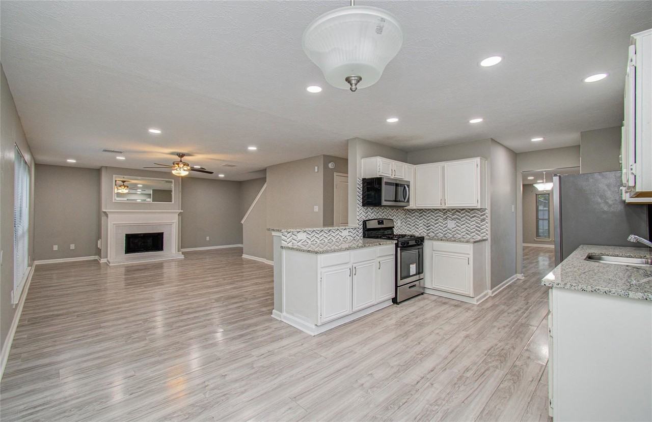 Village Park Dr - Photo 6 of 8