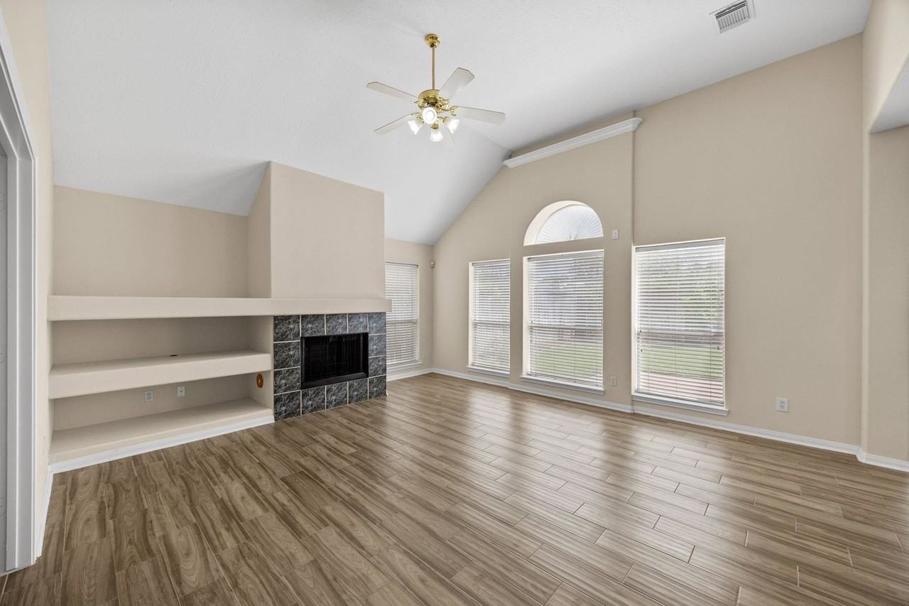 S Marathon Way - Photo 7 of 8