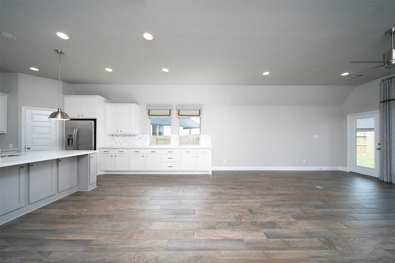 Azalea Crossing Ct - Photo 6 of 8