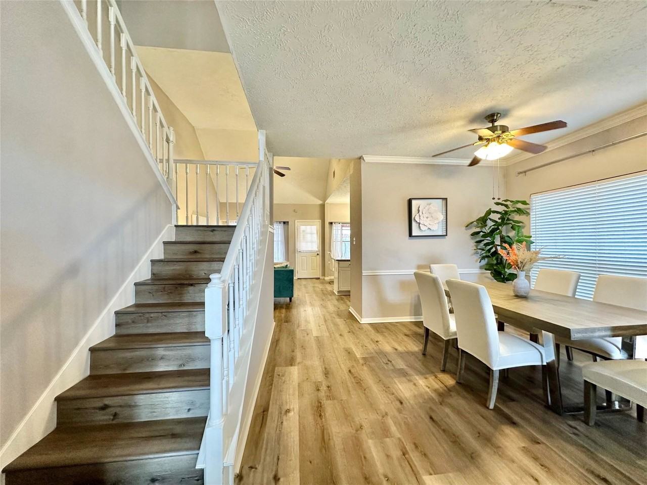 Sheffield Dr - Photo 7 of 8