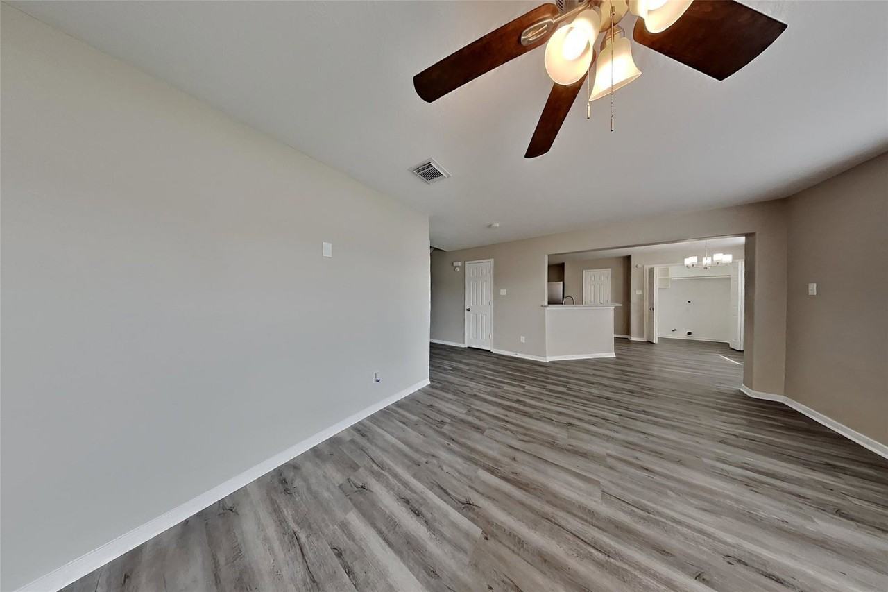 Dorsey Ln - Photo 2 of 8