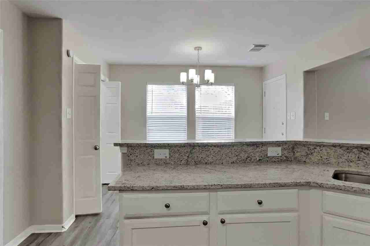 Dorsey Ln - Photo 6 of 8