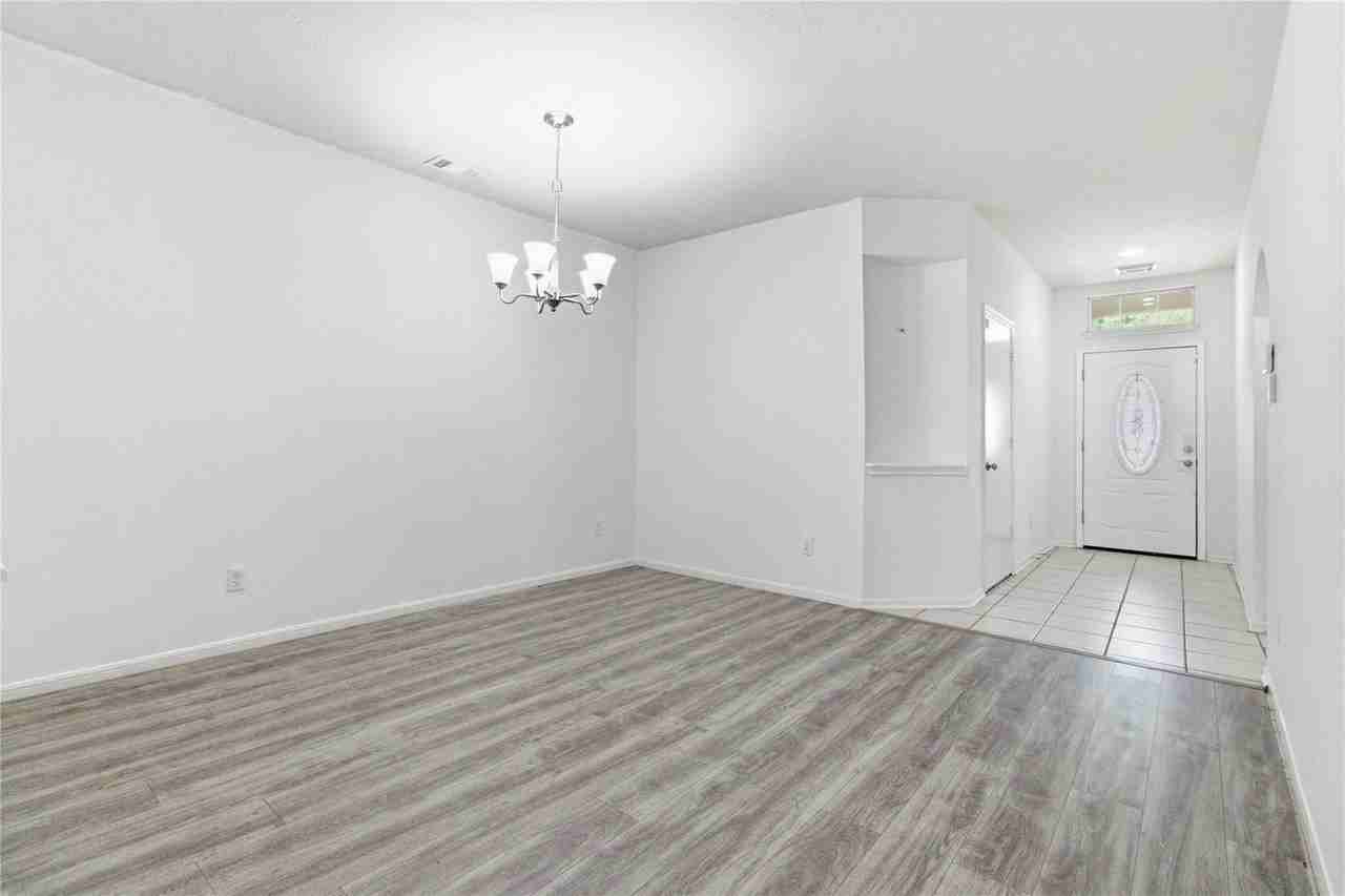 Teal Run Place Ct - Photo 5 of 8