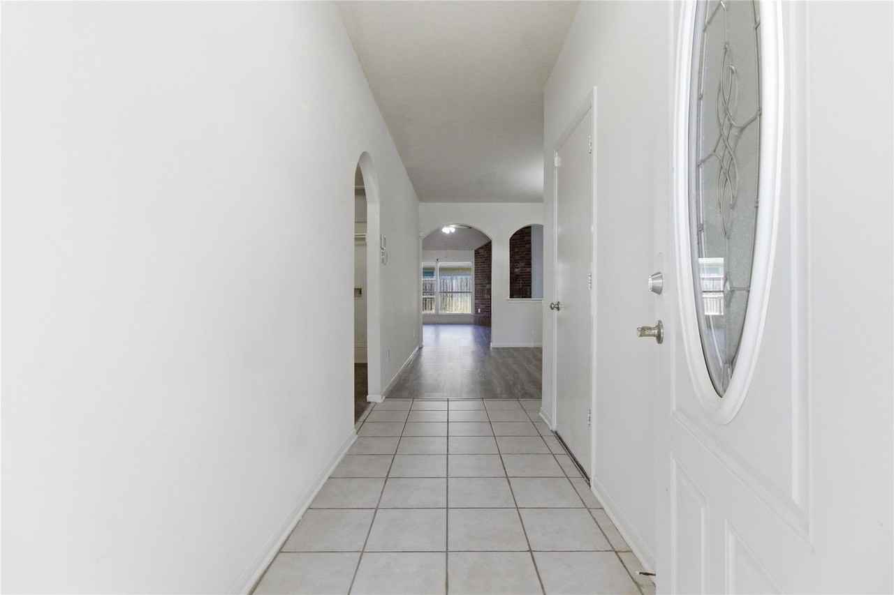 Teal Run Place Ct - Photo 6 of 8