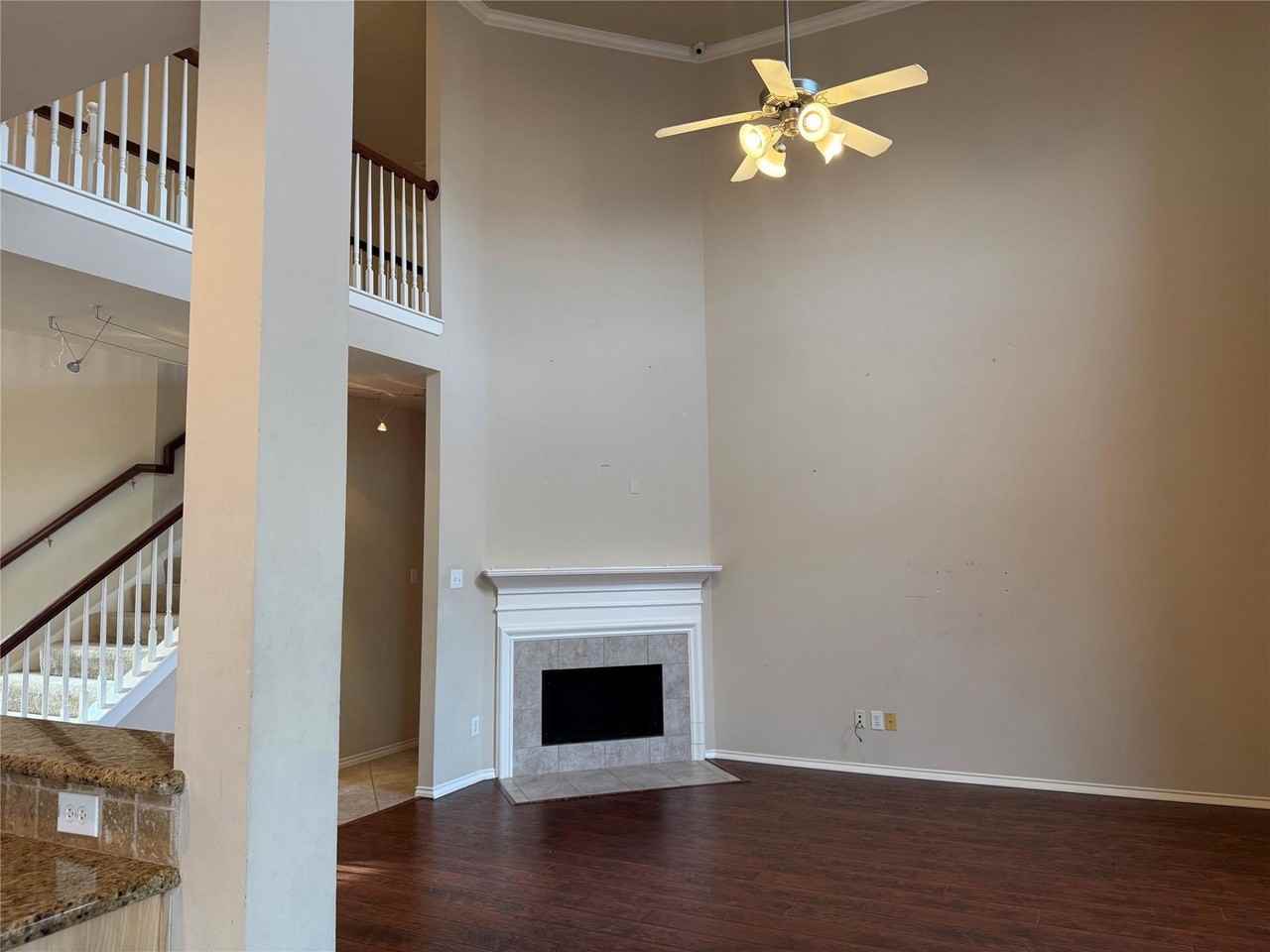 Echo Harbor Dr - Photo 4 of 8