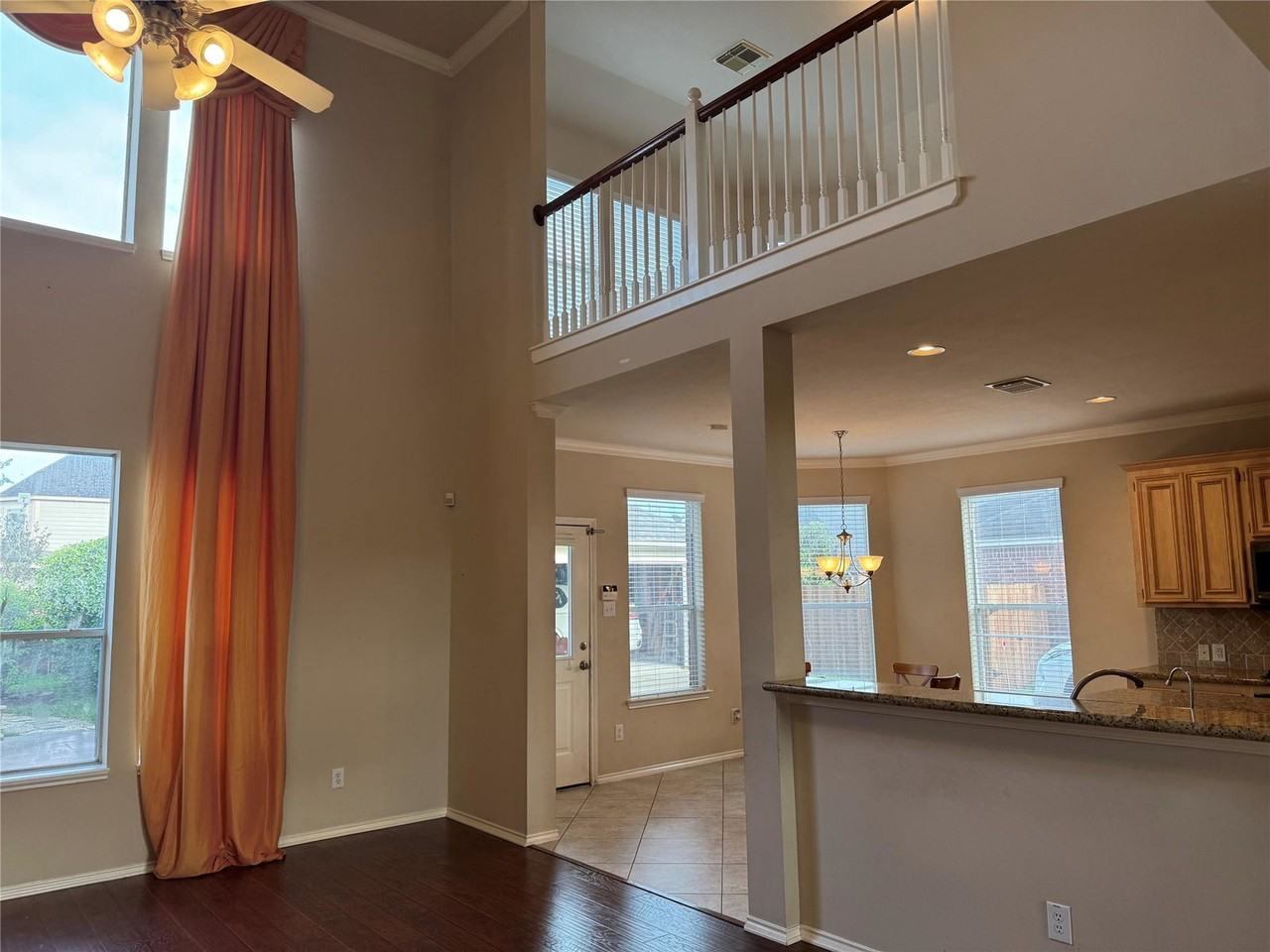 Echo Harbor Dr - Photo 5 of 8
