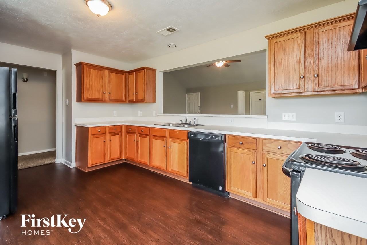 12207 Duane Ct - Photo 6 of 15