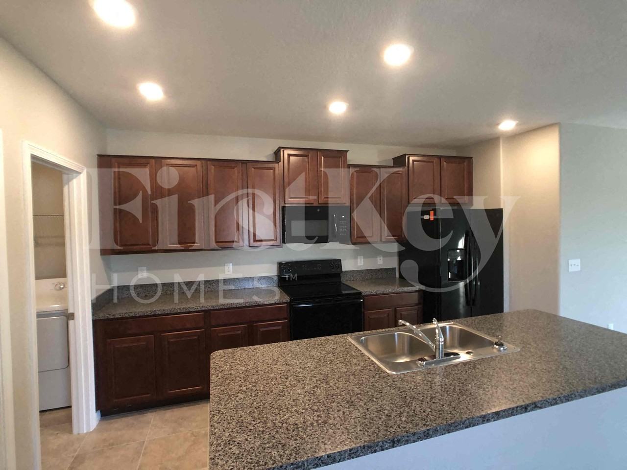 10001 Rosemary Leaf Ln - Photo 5 of 20