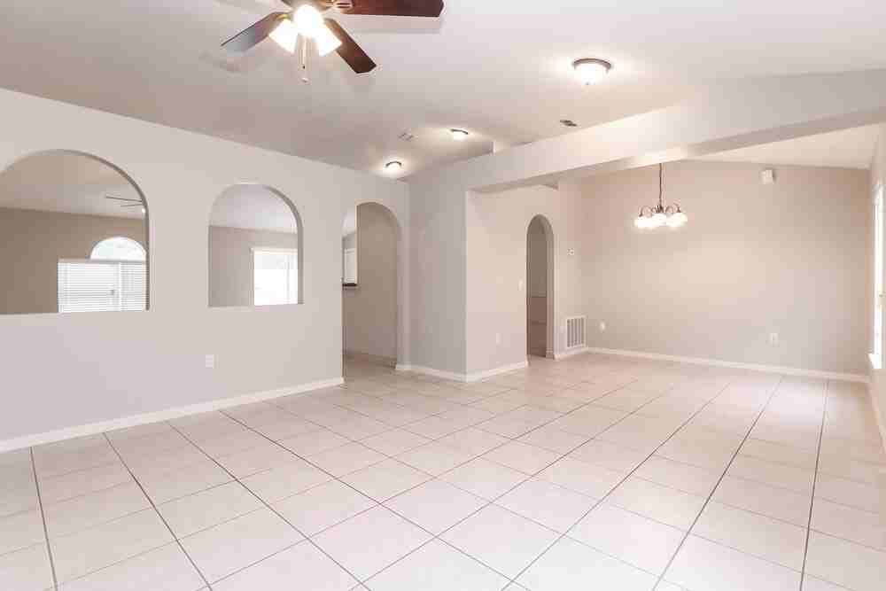 1932 Peridot Cir - Photo 2 of 15