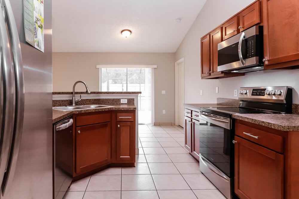 1932 Peridot Cir - Photo 7 of 15