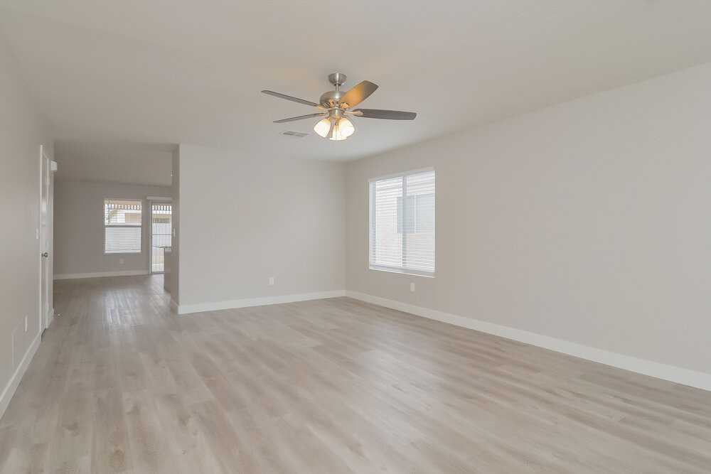 705 Orchid Tree Ln - Photo 4 of 16