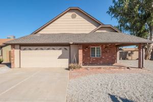 featured image of 119 S Cottonwood St