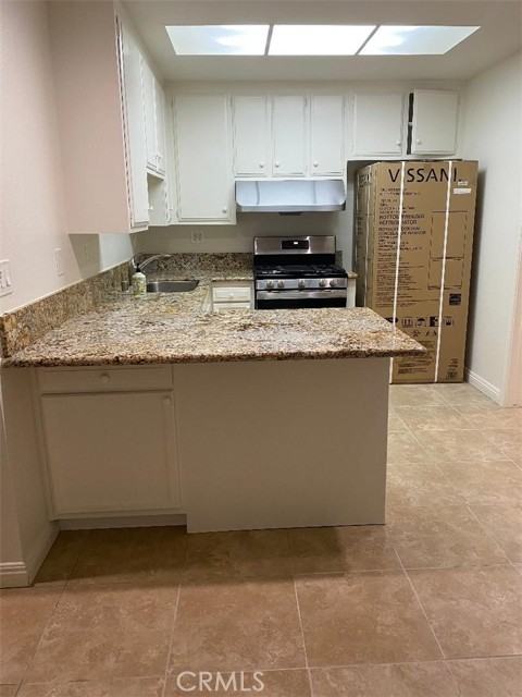 7112 Heil Ave - Photo 4 of 18