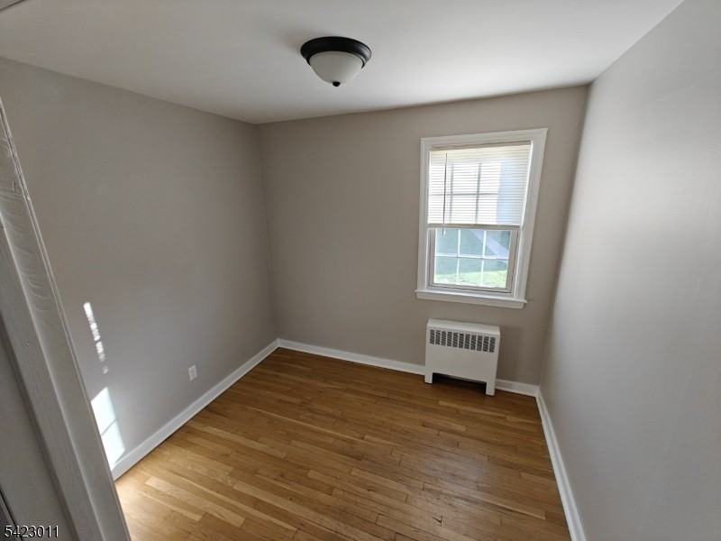 7 Bashford Ave ##7b - Photo 6 of 15