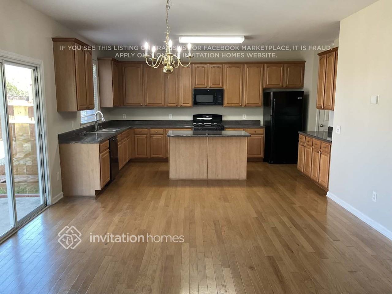 3910 Kesler Ct - Photo 7 of 19