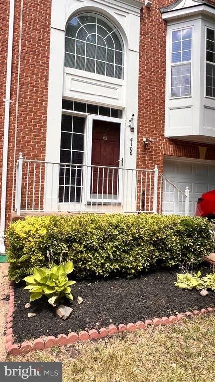 4100 Flower Box Ct - Photo 4 of 48