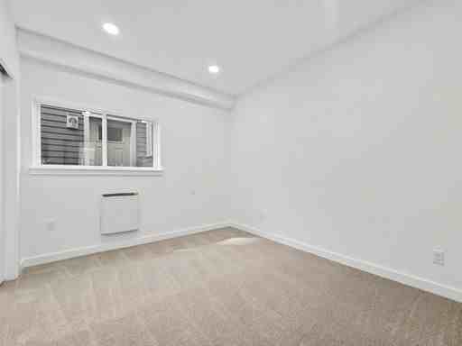 3538 S Hudson St - Photo 5 of 44