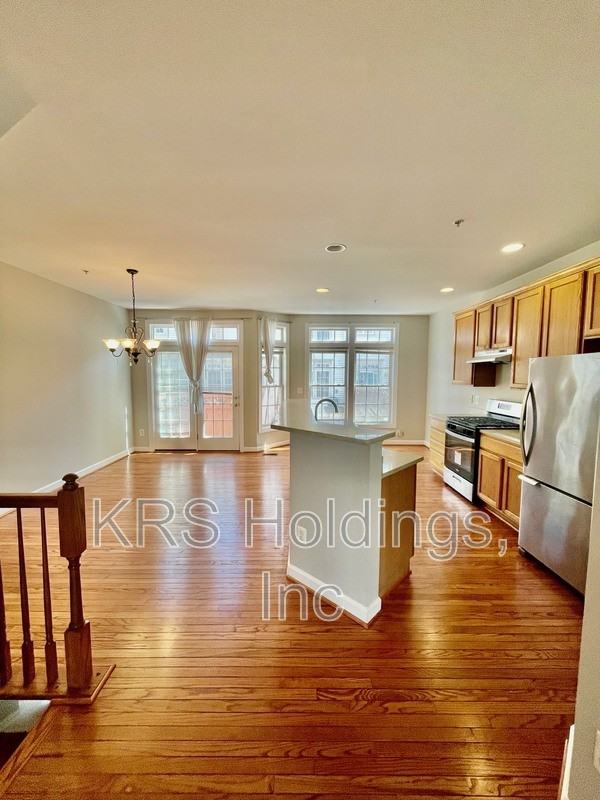 8175 Skelton Cir - Photo 2 of 26