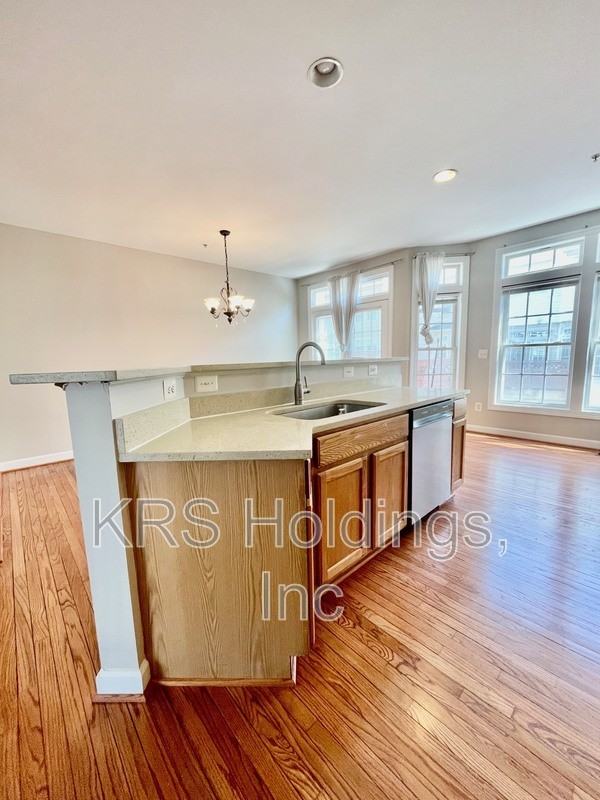 8175 Skelton Cir - Photo 3 of 26