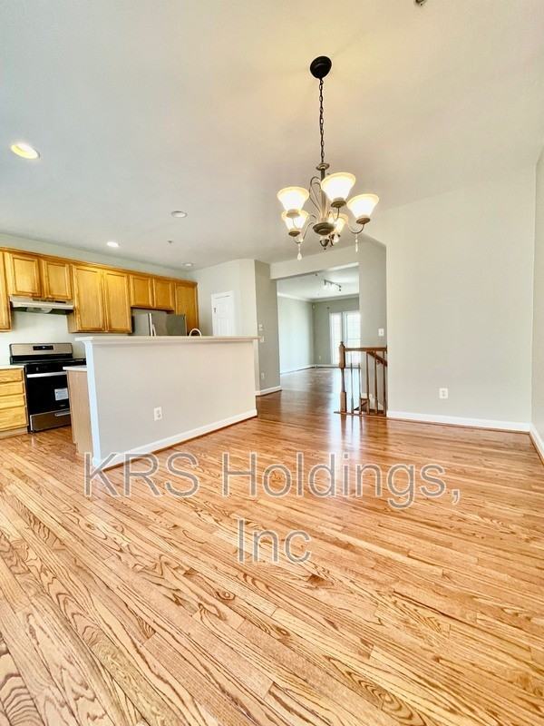 8175 Skelton Cir - Photo 7 of 26