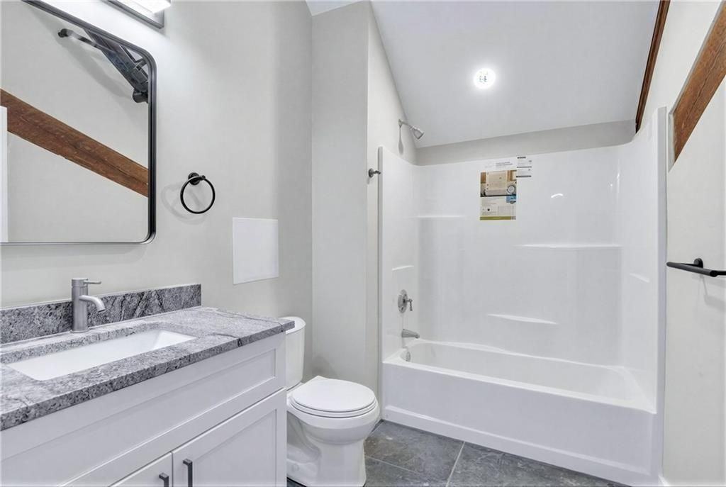 72 Kendrick Ave - Photo 4 of 23