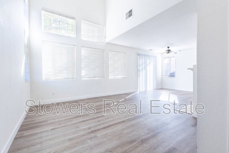 5346 Fairside Way - Photo 6 of 34