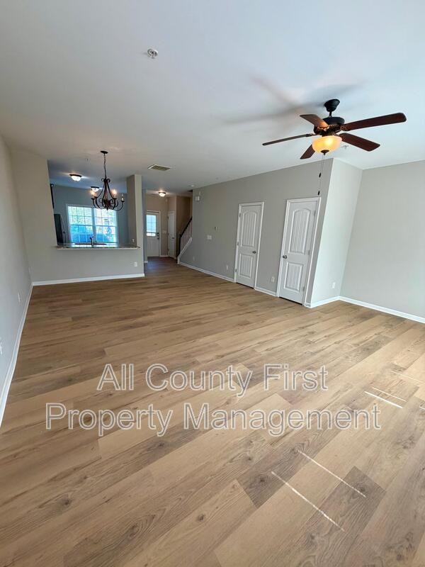 4079 Browne Ct - Photo 2 of 19