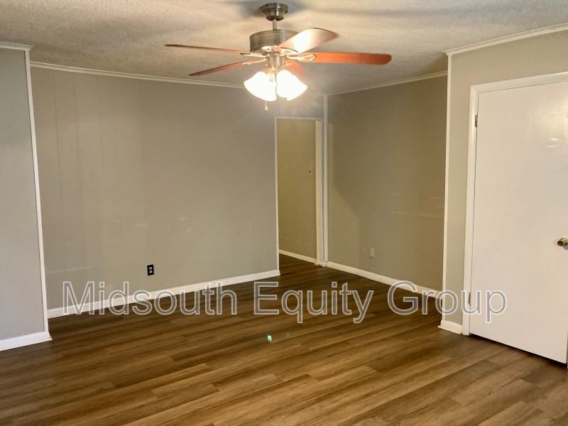 117 Parkburg Rd #A - Photo 3 of 16