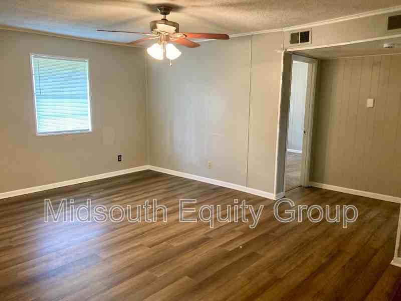 117 Parkburg Rd #A - Photo 4 of 16