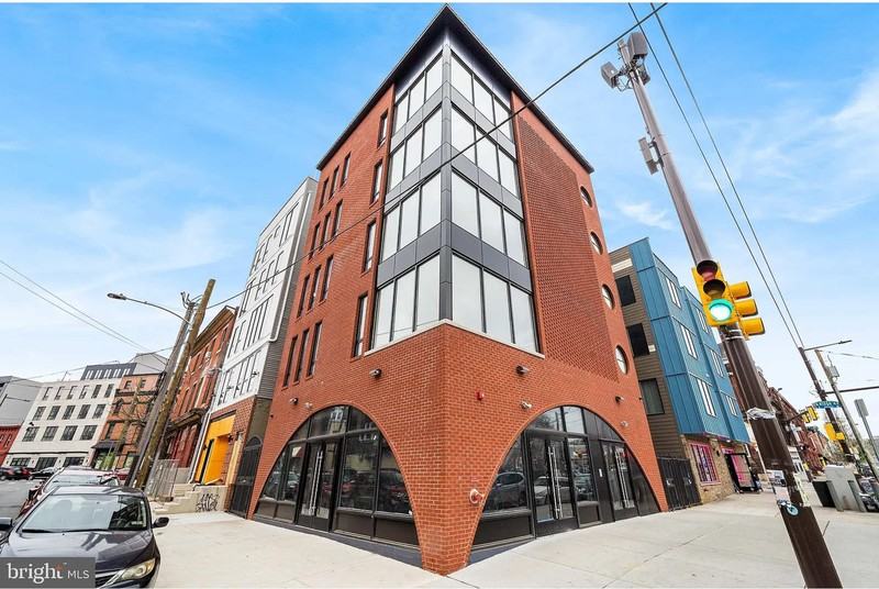 1800 W Girard Ave - Photo 2 of 16