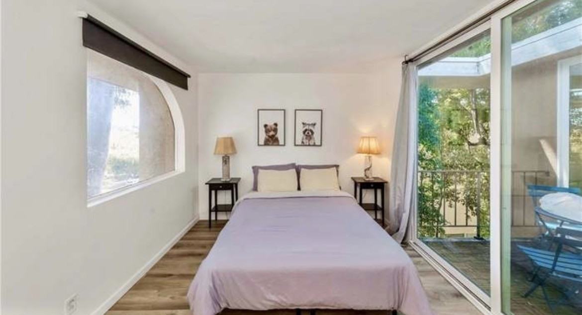 465 S Los Robles Ave #15 - Photo 7 of 13