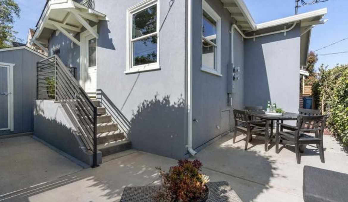 2949 King St - Photo 5 of 17