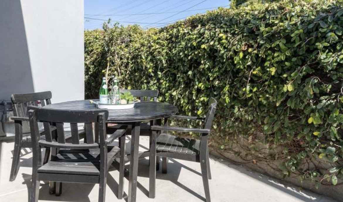 2949 King St - Photo 6 of 17