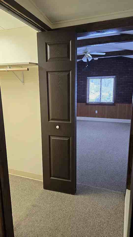 140 East St - Photo 7 of 10