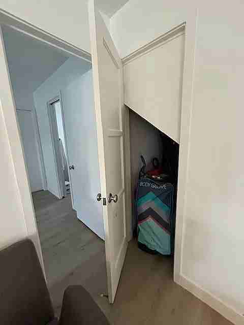 206 E Bay Ave - Photo 2 of 10