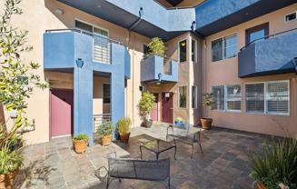 342 Hayes St #M - Photo 1 of 1