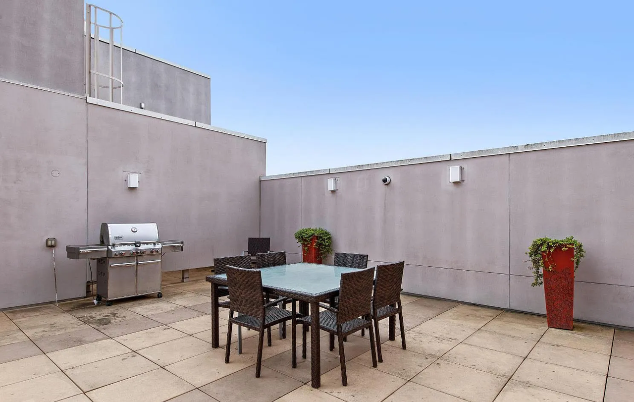 829 Folsom St #216 - Photo 2 of 27