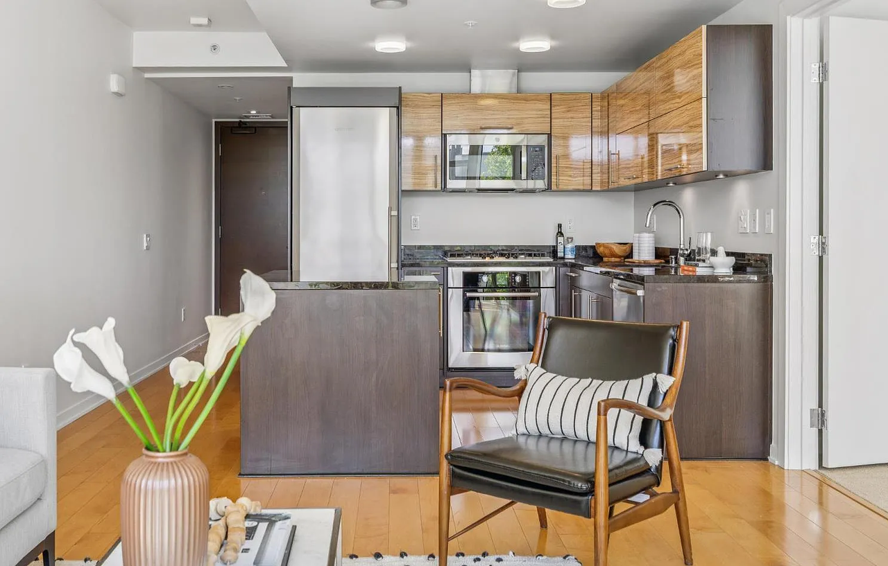 829 Folsom St #216 - Photo 7 of 27