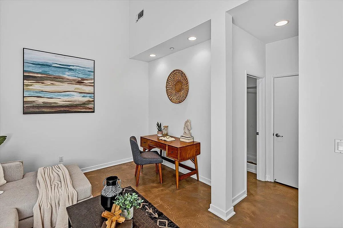 580 Manzana Pl - Photo 7 of 19