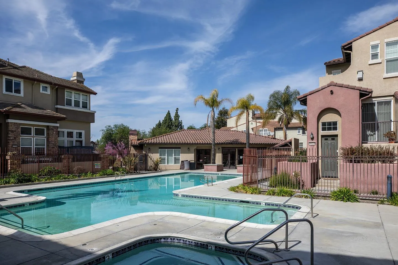 1788 Camino Leonor - Photo 3 of 26