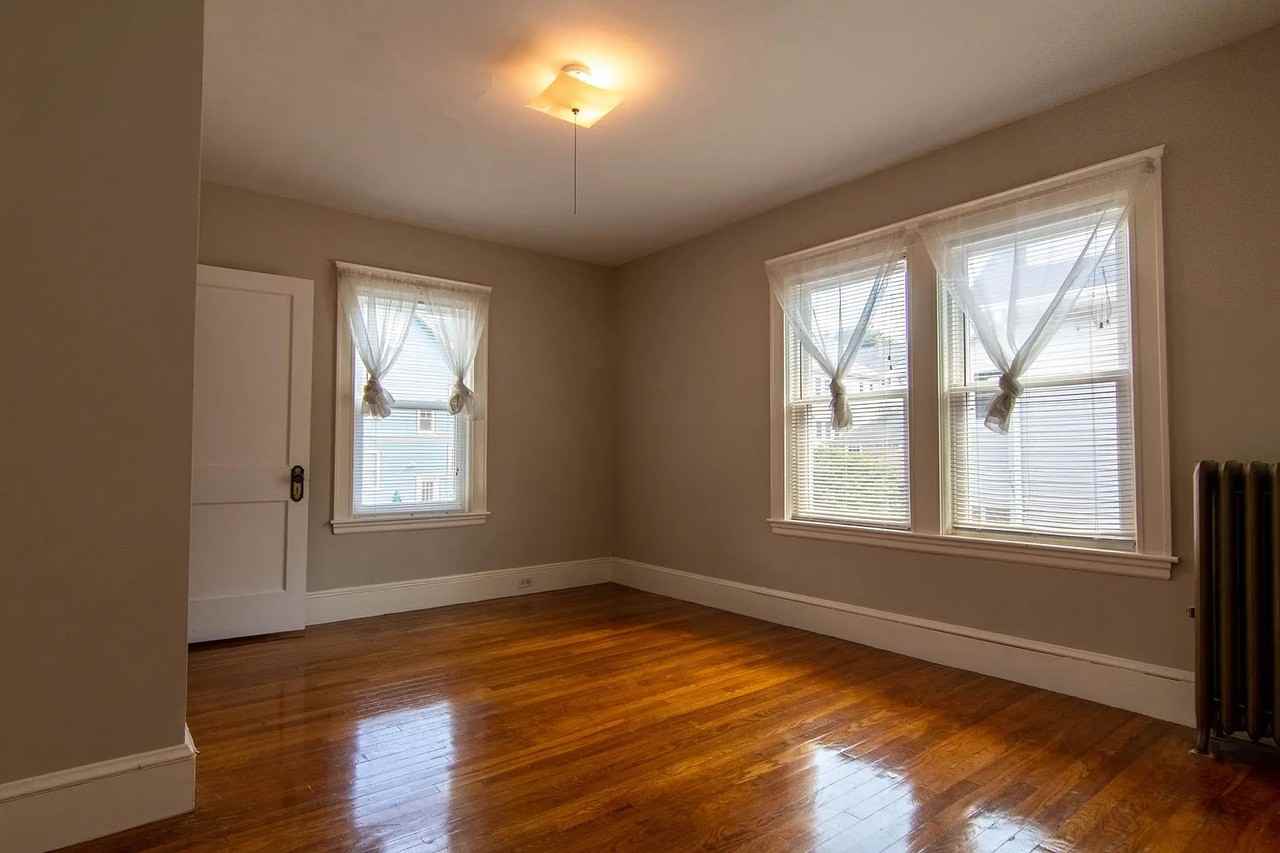 62 Newport St - Photo 5 of 16